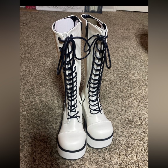 Demonia chunky white Tall knee calf platform boots -  Trashville - 502 - Picture 6 of 7